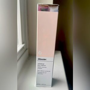 GLOSSIER Universal Pro-Retinol